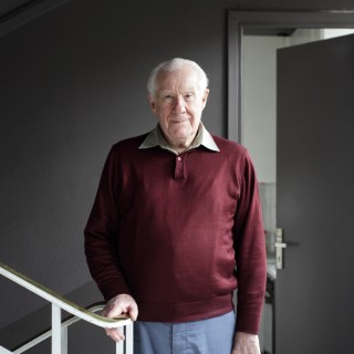 Αλαίν Μπαντιού: «Ο Τσίπρας είναι ένας άνθρωπος ο οποίος αρνήθηκε να γίνει ήρωας.»