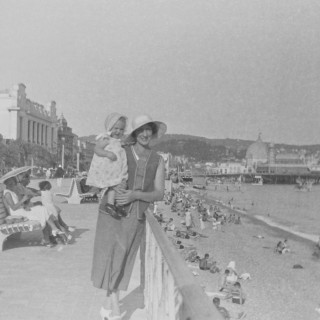 Οι Montpellier Collectors ανασύρουν από υπαίθρια παζάρια γαλλικές μνήμες