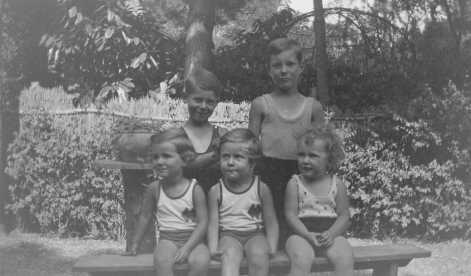 Τα πιτσιρίκα - Pornichet 1932 