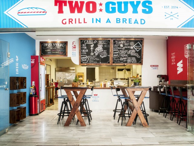 Two Guys – Μια αυθεντική αμερικάνικη diner στο Μαρούσι