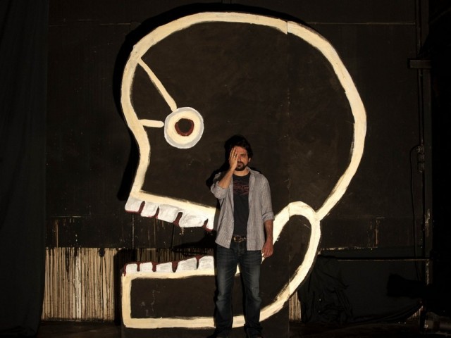 Τι συμβαίνει όταν ο Άμλετ ερμηνεύεται από έναν μεθυσμένο ηθοποιό;