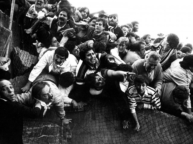 Στις 29 Μαΐου του 1985, 39 άτομα χάνουν τη ζωή τους στην ποδοσφαιρική τραγωδία του Χέιζελ