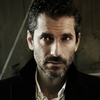 Καλώς ήρθατε στη bestseller «Αίθουσα VIP» του Jens Lapidus