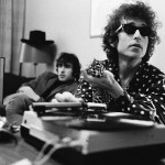 Στις 24 Μαΐου του 1941 γεννιέται ο Bob Dylan