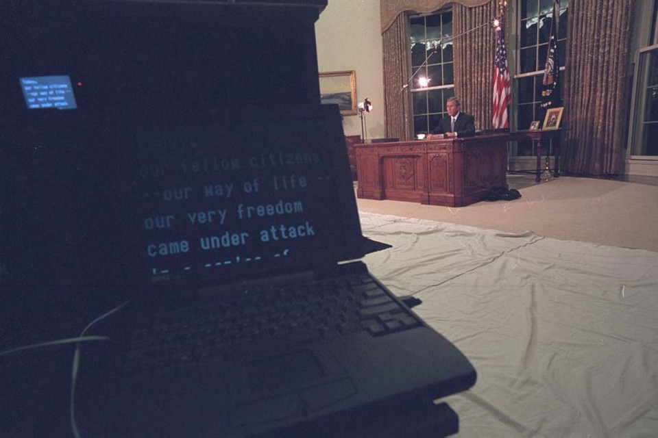 Το κείμενο του διαγγέλματος στο autocue.