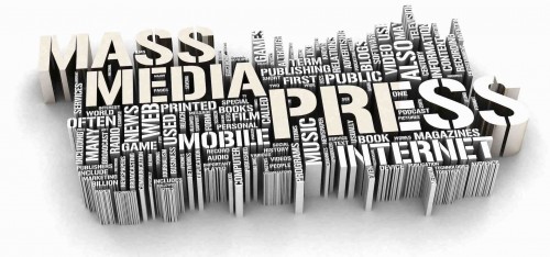 215 δημοσιογράφοι υπογράφουν για μια νέα αρχή με ανοιχτά ΜΜΕ