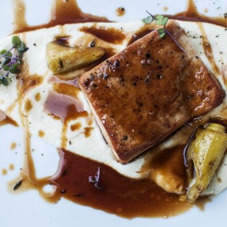 Amici: Μια γευστική βουτιά στη Μεσόγειο με αναβατήρα το πιάτο σας