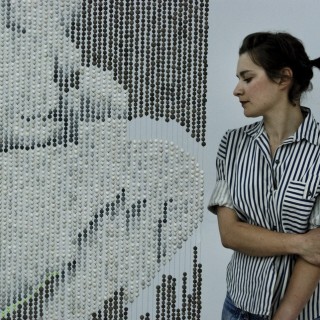 Η Zoe Paul και τα κεφάλια των «πολεμιστών» της μας περιμένουν στην γκαλερί Breeder