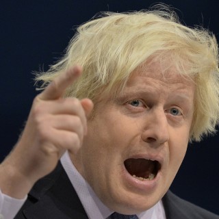 Boris Johnson σε ελεύθερη πτώση
