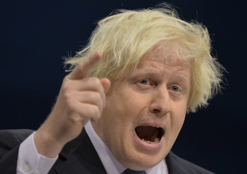 Boris Johnson σε ελεύθερη πτώση