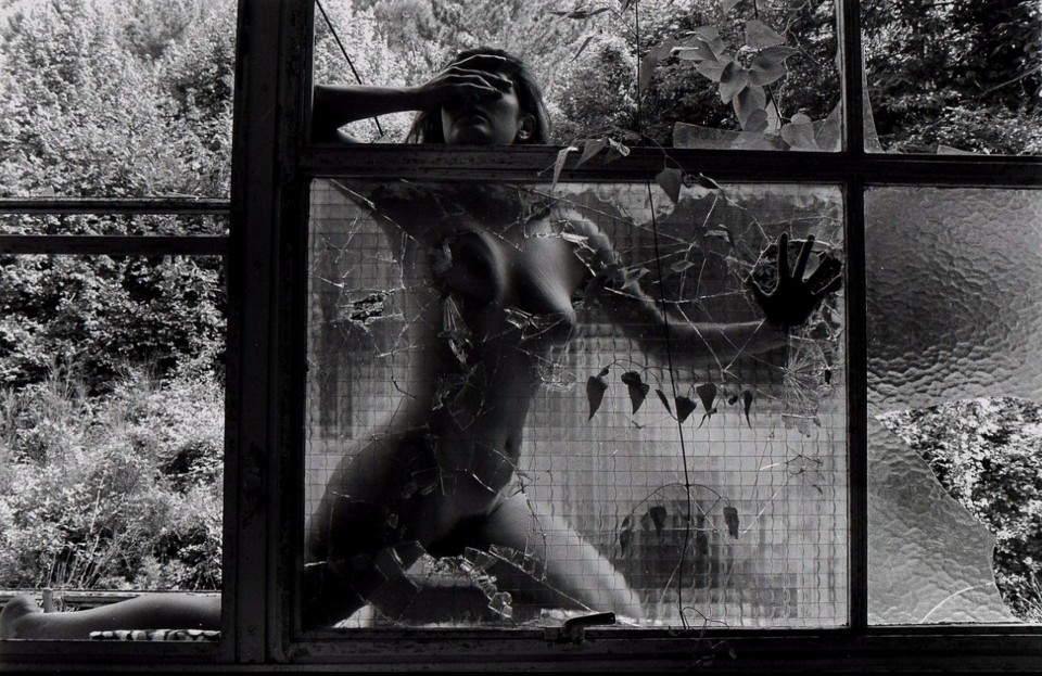 015-lucien-clergue-theredlist