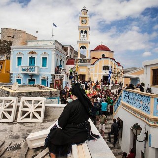 Το καλοκαίρι και το Πάσχα της Καρπάθου ενώνονται σε μια φωτογραφική έκθεση γεμάτη από τις εικόνες του νησιού
