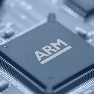 Ποια είναι η ARM και γιατί στοιχίζει $32 δισ.;