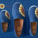 Η TOMS λανσάρει νέα κολεξιόν, συνεισφέροντας στην καταπολέμηση του AIDS.