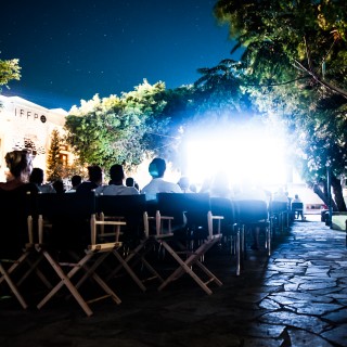 Εκτός απ’ το να δείχνει σινεμά, η Πάτμος το διδάσκει κιόλας