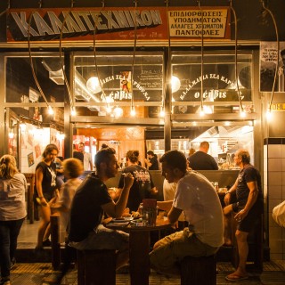 Ο Έλβις ζει. Τώρα πια και στο Παγκράτι, εκτός από τον Κεραμεικό.