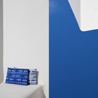 Το ελληνικό καλοκαίρι φέρνει μαζί του και τα The Blue White