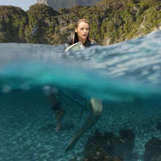 Aποκλειστικό featurette από την ταινία Σε Ρηχά Νερά