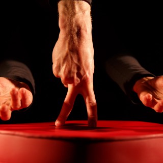 Cold Blood: Yπερθέαμα από…δάχτυλα