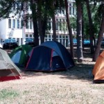 Θεσσαλονίκη: Αστυνομική επιχείρηση για την εκκένωση τριών υπό κατάληψη κτιρίων