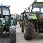 Το τελωνείο των Ευζώνων απέκλεισαν κτηνοτρόφοι κι αγρότες