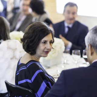 H νέα διευθύντρια της Athens Biennale στην Popaganda