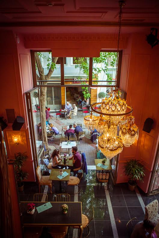 ΟΤΤΟ, το εσωτερικό