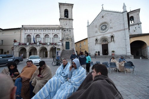 Ιταλία: Ανεβαίνει ο αριθμός των θυμάτων από τον σεισμό