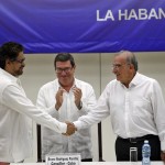 Κούβα: Ιστορική συμφωνία μεταξύ της κυβέρνησης της Κολομβίας και των ανταρτών FARC