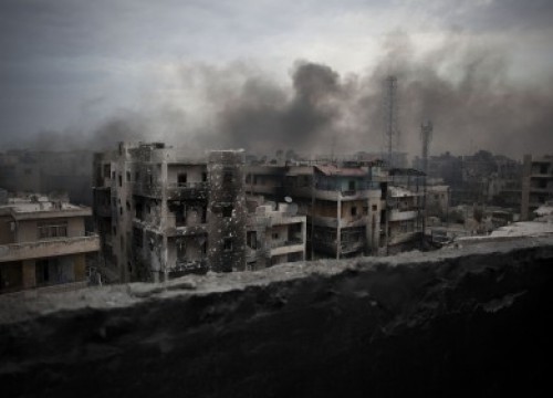 Σφοδρός βομβαρδισμός του Χαλεπίου από ρωσικά αεροσκάφη για δεύτερη συνεχή ημέρα