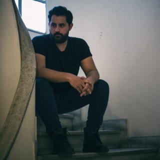 Ο Γιώργος Γούσης διάβασε τη Φωλιά της Γάτας και θέλει να ασπαστεί τον Μποκονονισμό