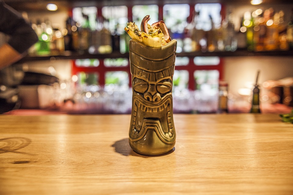 Sindicate (blend rum, ginger, passion, lime)