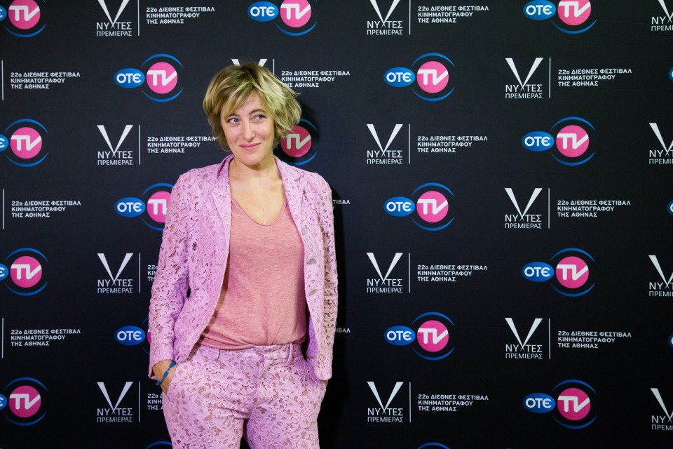 ote-tv-nyxtes-premieras-la-pazza-gioia-3