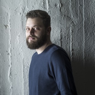 Πώς είναι να ερμηνεύεις τα νέα τραγούδια του Γιάννη Μαρκόπουλου;