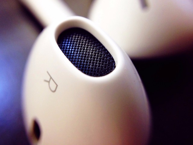 Ασύρματα ακουστικά για να πλαισιώσετε το iPhone 7 σας!