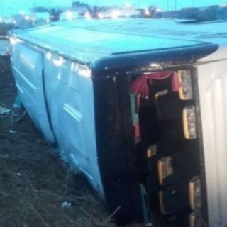 Ισπανία: Ανατροπή τουριστικού λεωφορείου στη Βαρκελώνη, με 24 τραυματίες