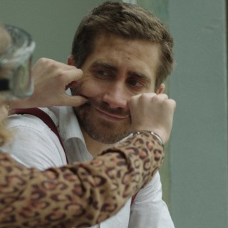 Στο Demolition ο Jake Gyllenhaal πιάνει τη βαριοπούλα του