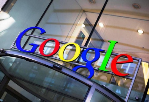 Στις 4 Σεπτεμβρίου του 1998 ιδρύεται η Google