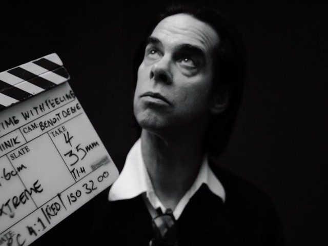 Ο Nick Cave είναι η Ρέα Φραντζή