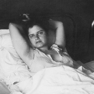 Σάρκα και κορμί, της Μάτσης Χατζηλαζάρου