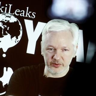 Νέα WikiLeaks υπόσχεται ο Ασάνζ πριν τις Προεδρικές Εκλογές στις ΗΠΑ