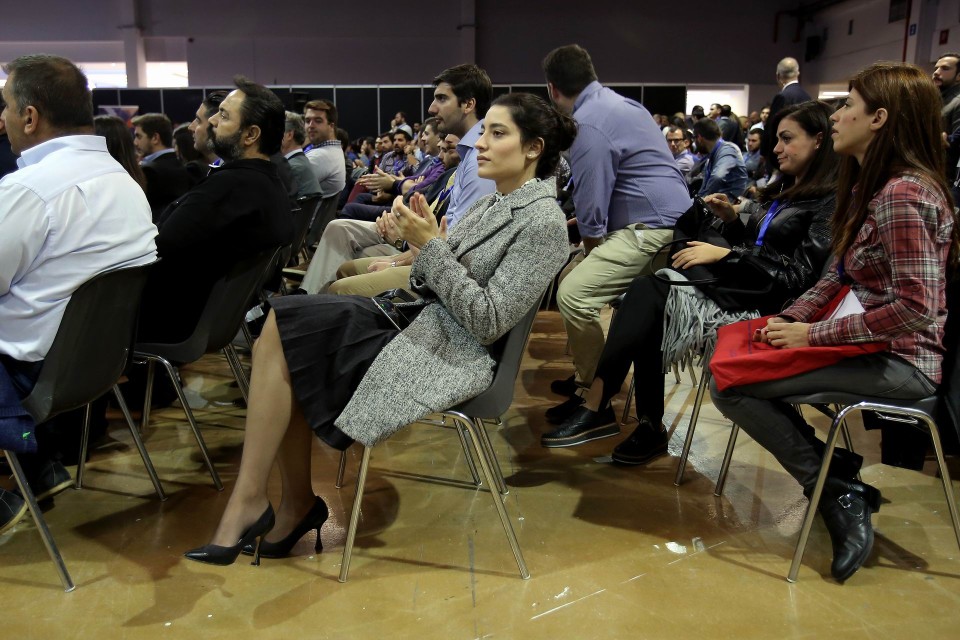 επανίδρυση της ΟΝΝΕΔ