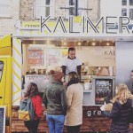 Το “Kalimera” στο Λονδίνο σερβίρει σουβλάκια, μουσακάδες και χωριάτικη