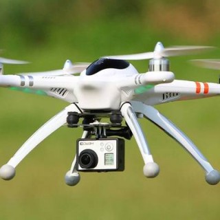 Μπαίνουν αυστηροί κανόνες για τα drones στην Ελλάδα