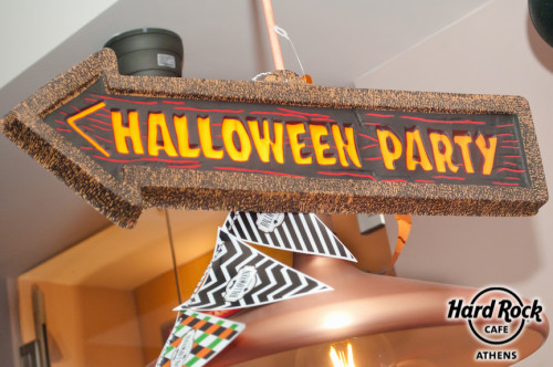 Trick or treat? To Hard Rock Cafe Athens υποδέχεται το Halloween με τις πιο scary μεταμφιέσεις!
