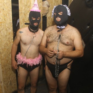 Πήγαμε στο σαδομαζοχιστικό διαδραστικό sex party που έγινε την περασμένη Παρασκευή στο Γκάζι