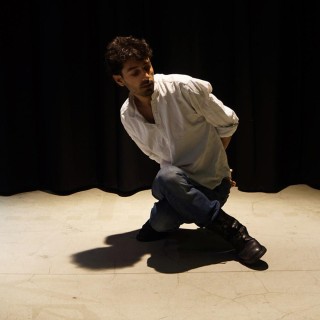 Ο Μιθκάλ Αλζγκάιρ θα χορέψει στην Αθήνα για το θάνατο στην πατρίδα του