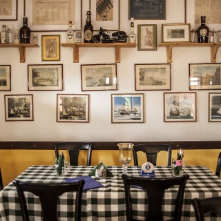 Στο München – My way by Erich θα πιεις δυσεύρετες μπύρες και τη Μέρκελ σε σφηνάκι