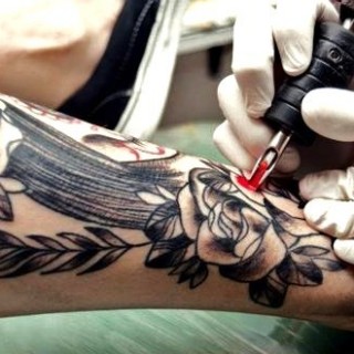 Η μόδα των τατουάζ είναι άραγε «υγιής»;