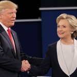 Τραμπ και Κλίντον αντάλλαξαν φραστικά πυρά για τη διαχείριση των ηλεκτρονικών μηνυμάτων της τελευταίας
